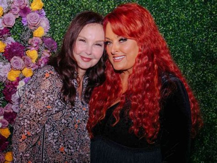 Ashley and Wynonna Judd's relationship Ashley and Wynonna Judd's relationship