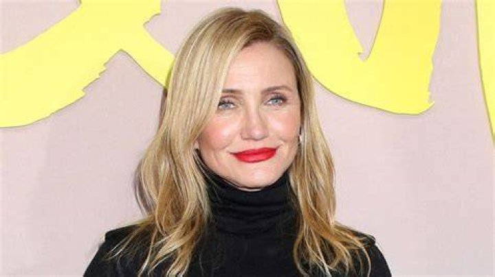 Cameron Diaz has a Rectangle Body Shape