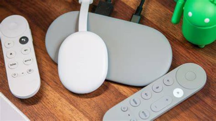 Casting with Chromecast Casting with Chromecast