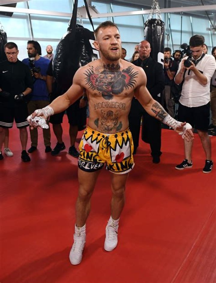 connor mcgregor height connor mcgregor height