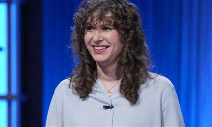 Is Hannah on Jeopardy! trans? Is Hannah on Jeopardy! trans?
