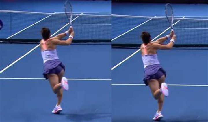 Maria Sakkari backhand