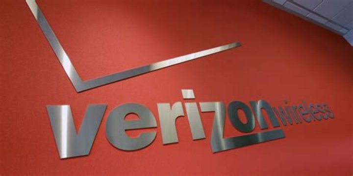 VerizonRedLogoBackground VerizonRedLogoBackground