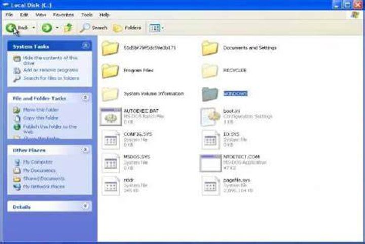 windows directory Windows XP needs to be activated before logging in